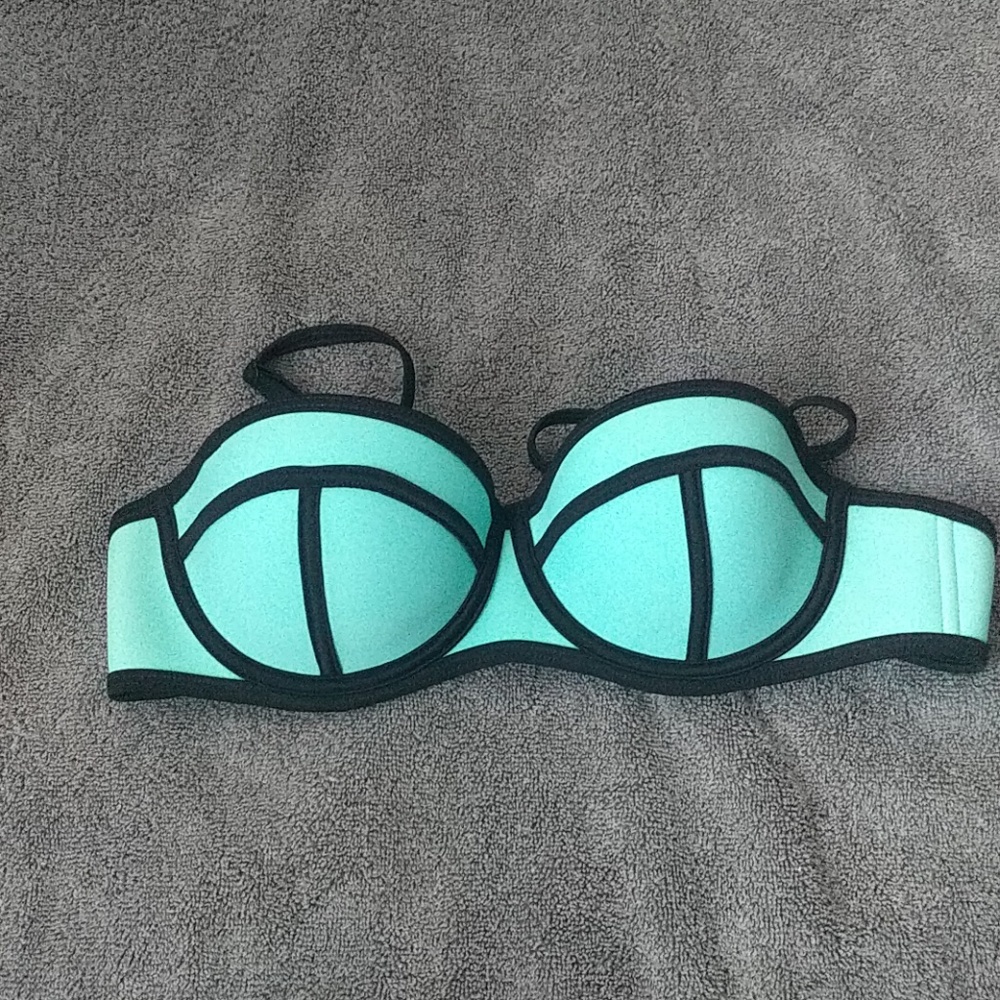 Triangl bikini top blue medium